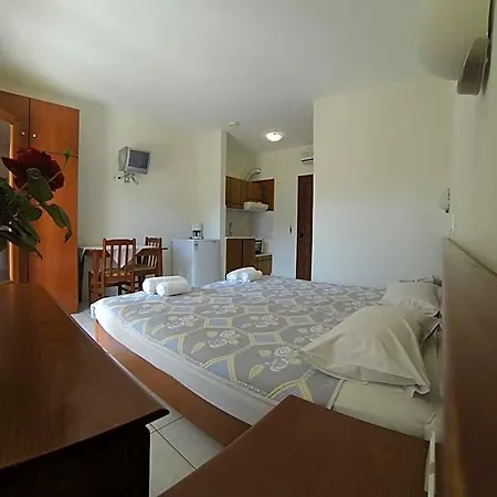 Argo Hotel